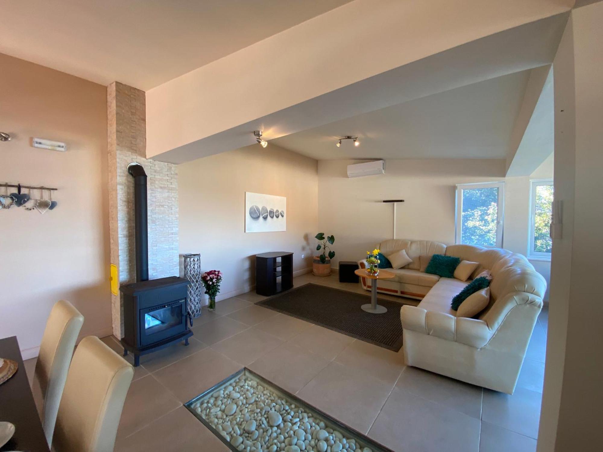 Apartments Eva Savar Экстерьер фото