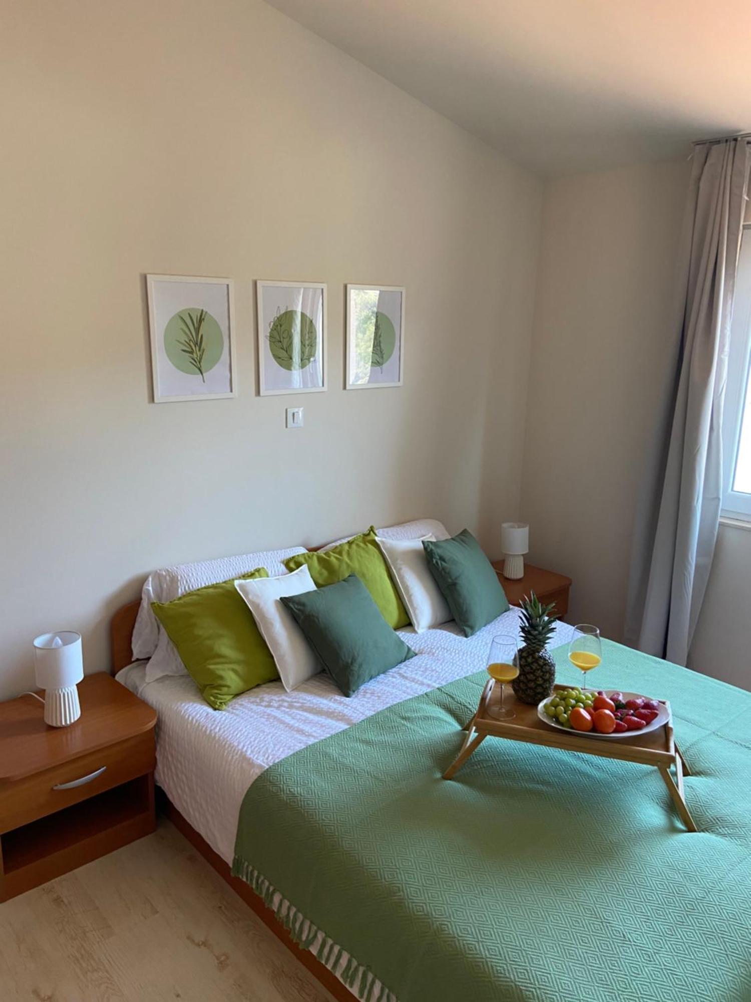 Apartments Eva Savar Экстерьер фото